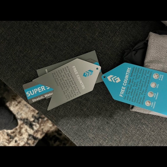 Woman’s jacket - Picture 9 of 15